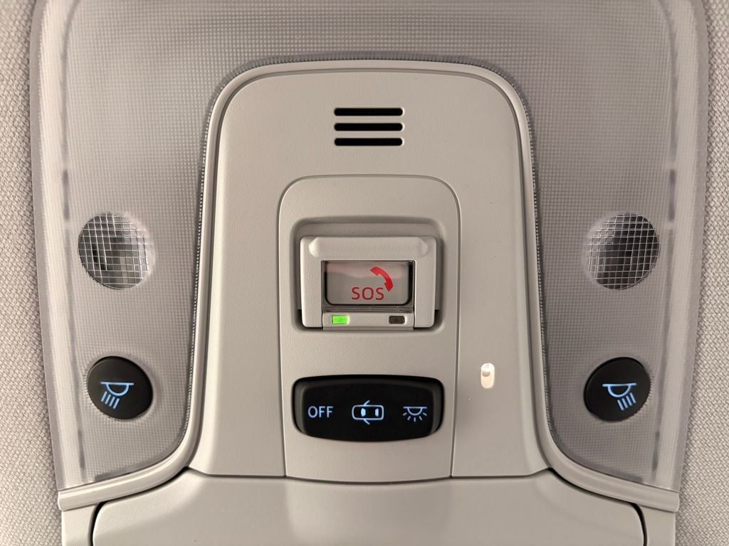 2022 Toyota PRIUS XLE AWD-e