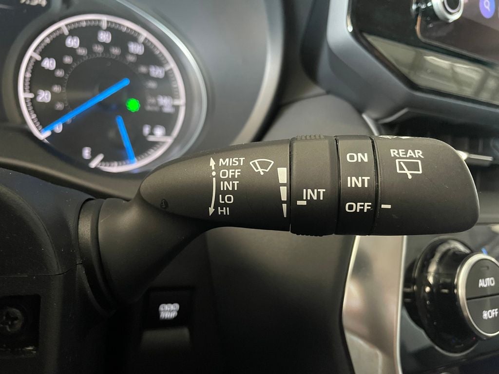 2024 Toyota VENZA LE