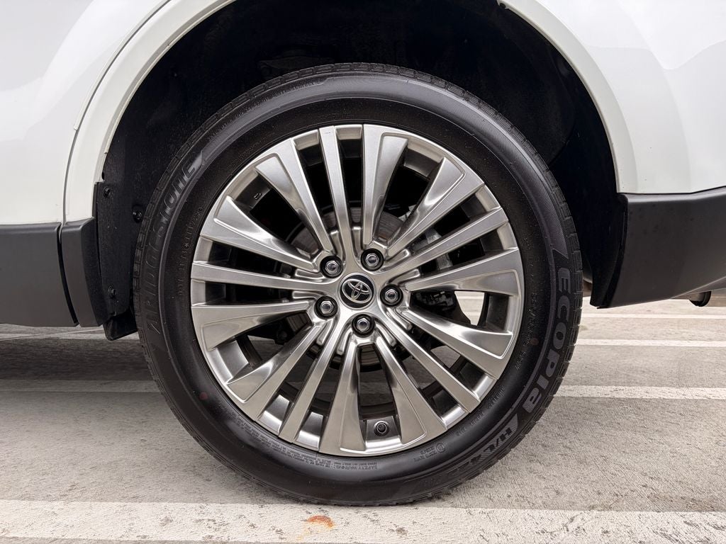 2023 Toyota Venza Limited