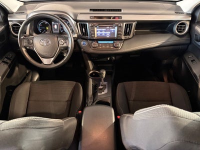 2018 Toyota RAV4 HYBRID XLE