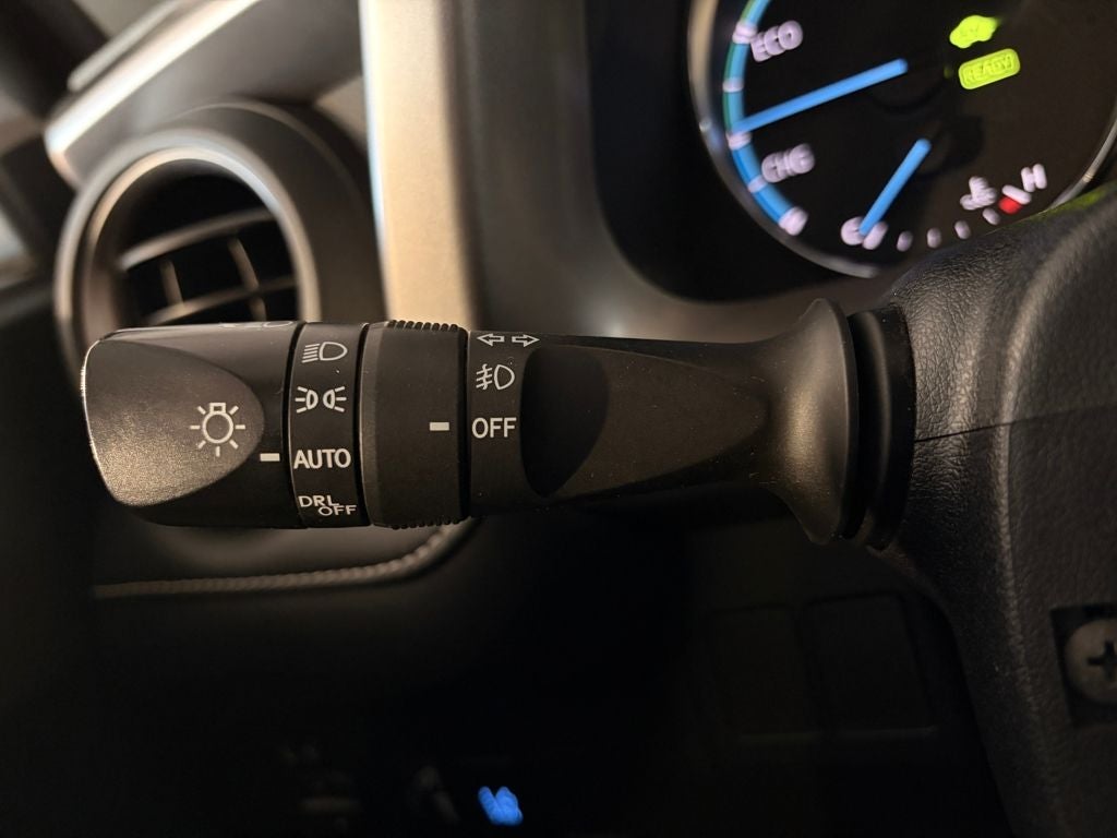 2018 Toyota RAV4 HYBRID XLE