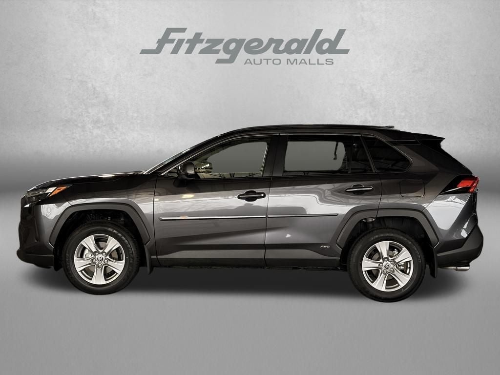 2025 Toyota RAV4 HYBRID XLE