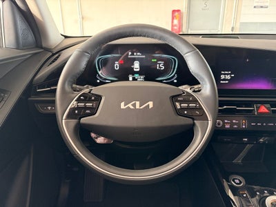 2023 Kia Niro EX