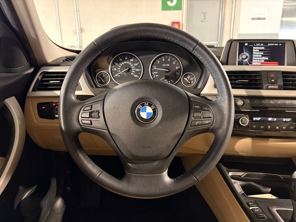 2017 BMW 320i 320i