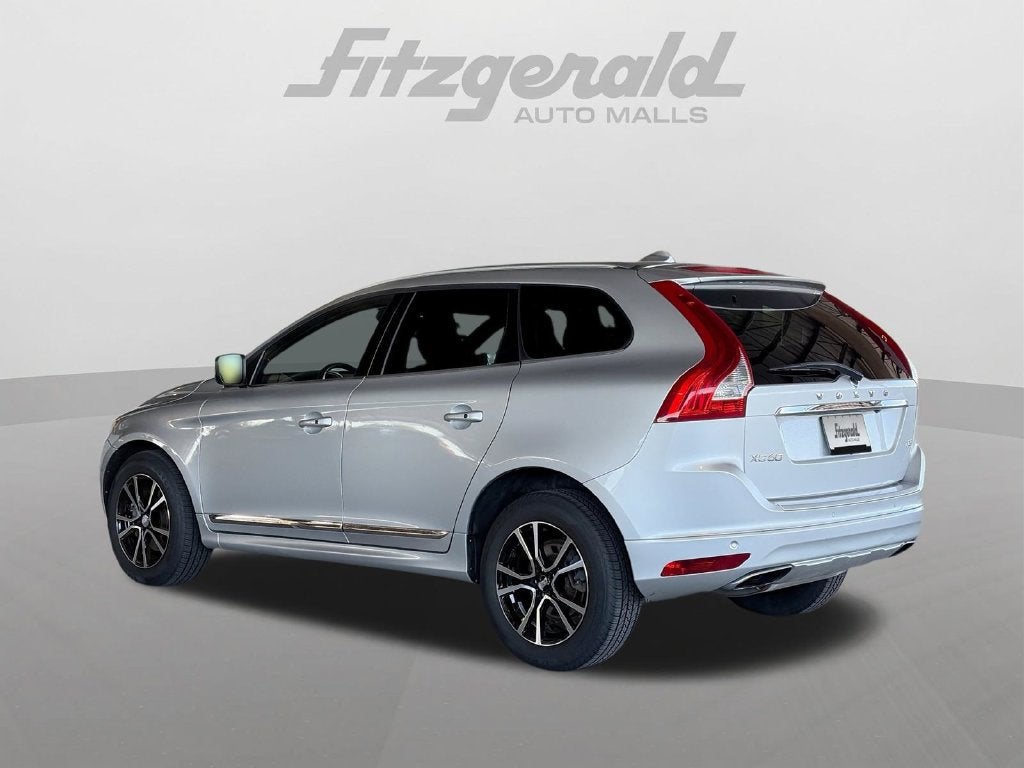 2015 Volvo XC60 T5 Premier Plus