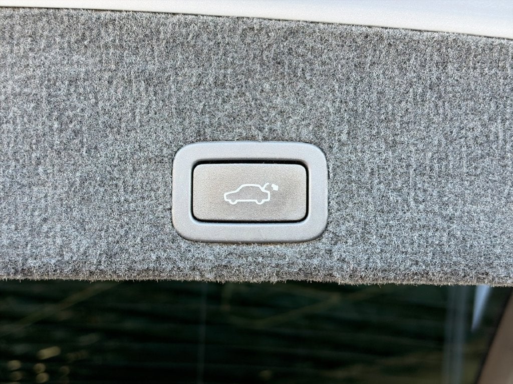 2015 Volvo XC60 T5 Premier Plus