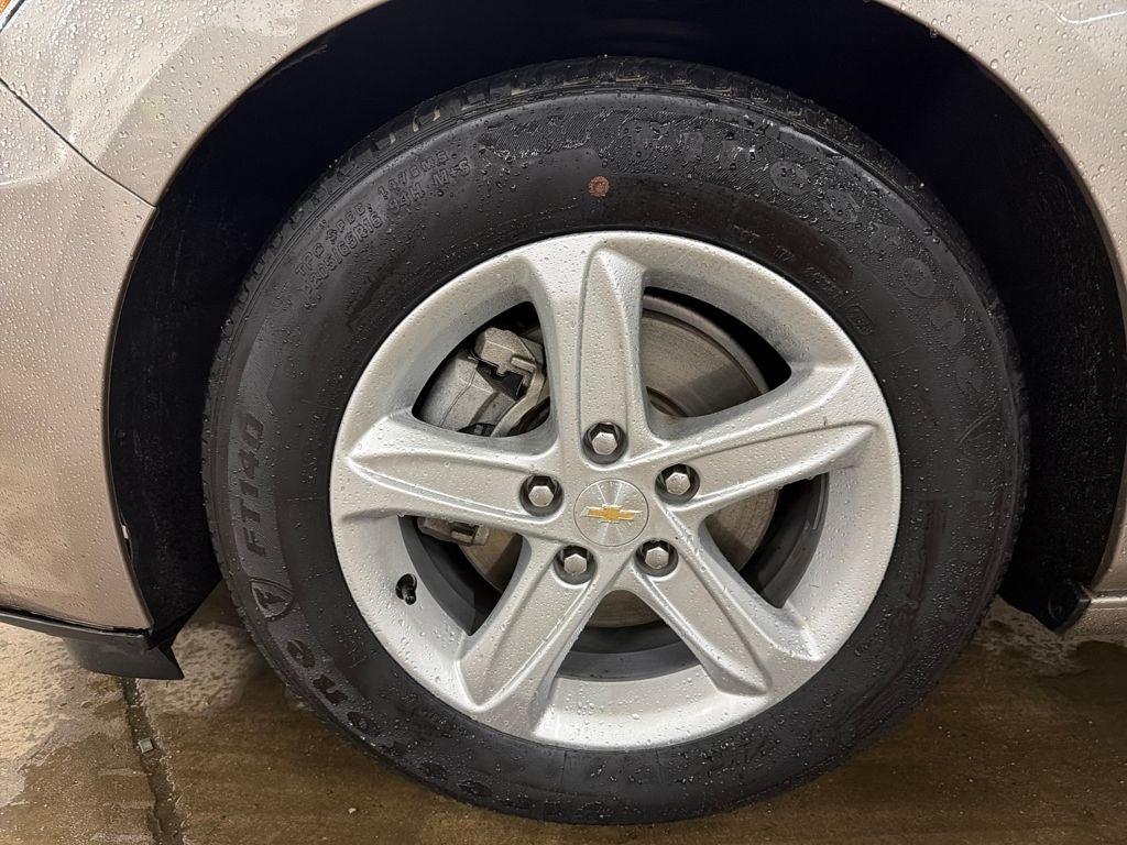 2023 Chevrolet Malibu LS 1LS