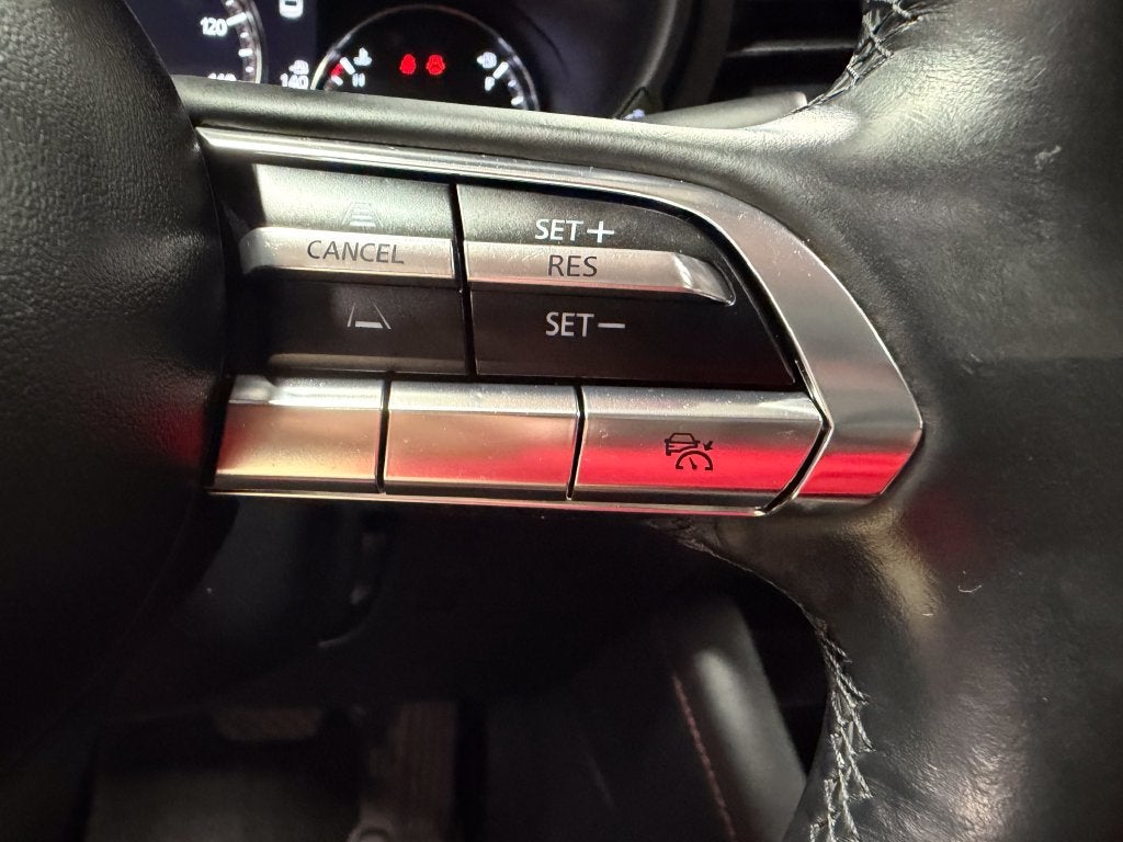 2023 Mazda Mazda3 2.5 S Carbon Edition
