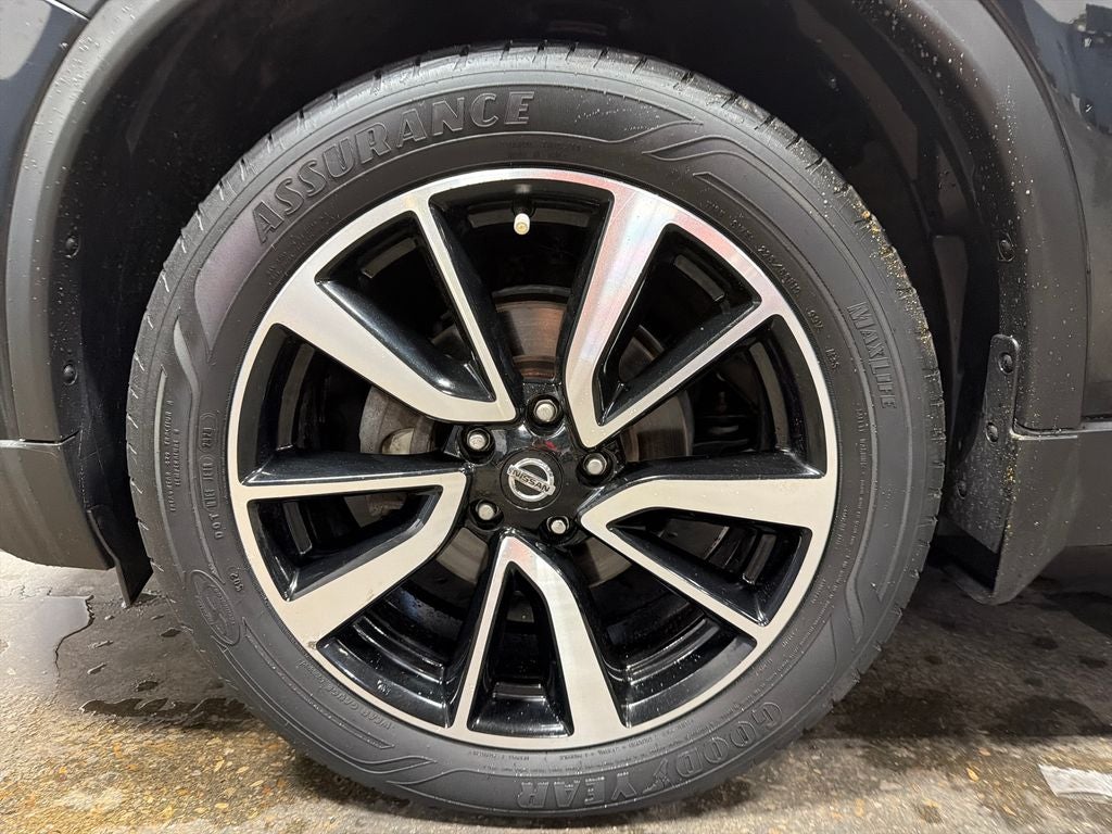 2020 Nissan Rogue SL