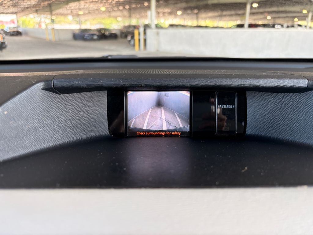 2013 Toyota Sienna XLE 8 Passenger