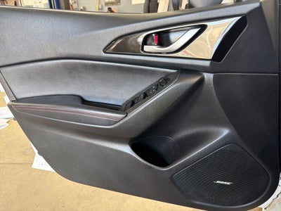 2015 Mazda Mazda3 i Grand Touring