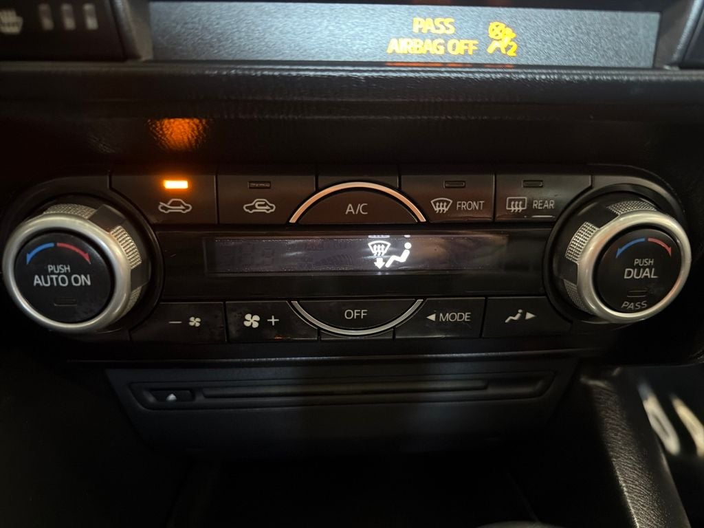 2015 Mazda Mazda3 i Grand Touring