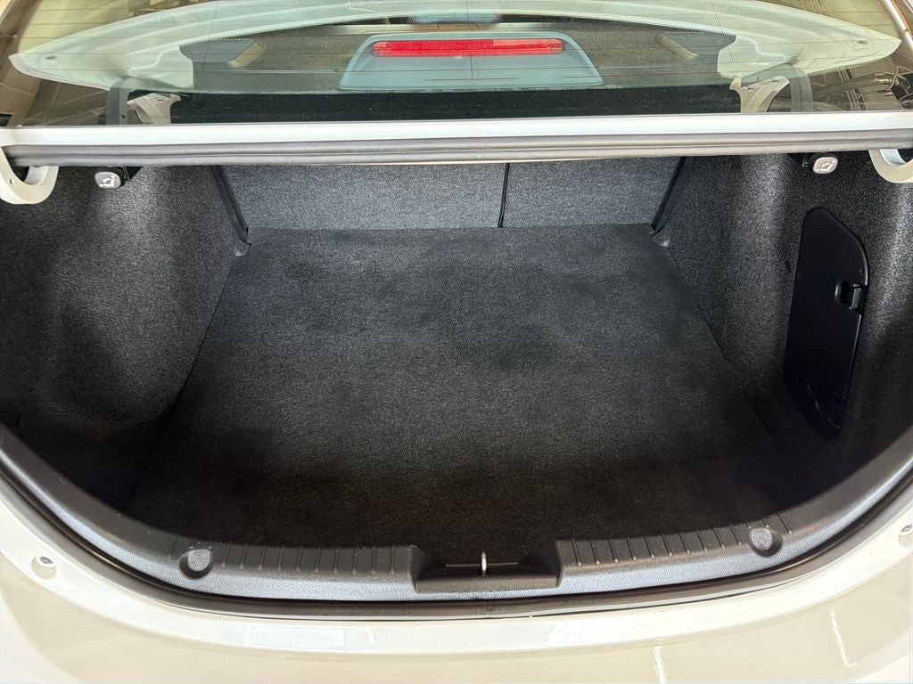 2015 Mazda Mazda3 i Grand Touring