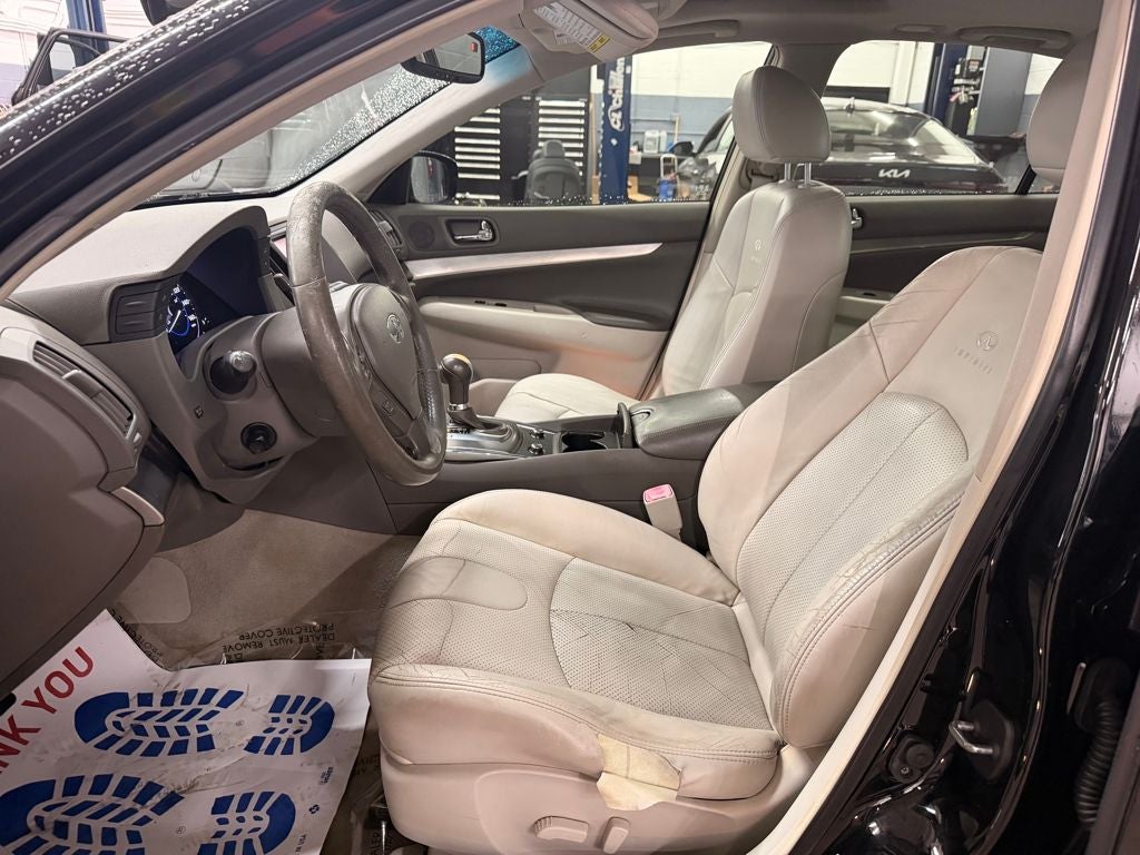 2013 INFINITI G37 Journey