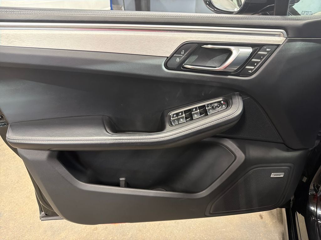 2020 Porsche Macan Turbo