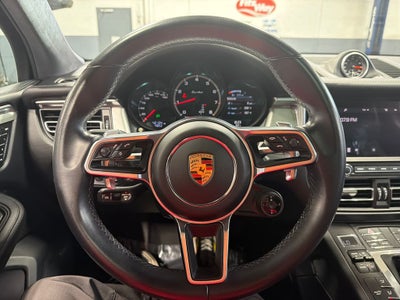 2020 Porsche Macan Turbo