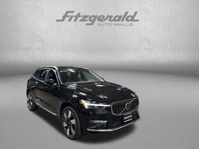 2023 Volvo XC60 Recharge Plug-In Hybrid T8 Plus Bright Theme