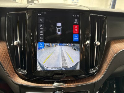 2023 Volvo XC60 Recharge Plug-In Hybrid T8 Plus Bright Theme