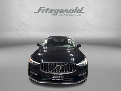 2023 Volvo XC60 Recharge Plug-In Hybrid T8 Plus Bright Theme