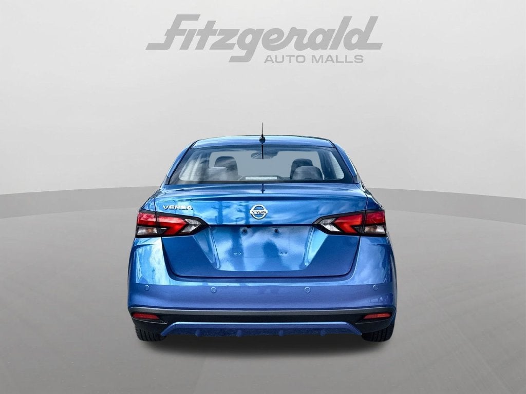 2021 Nissan Versa 1.6 S