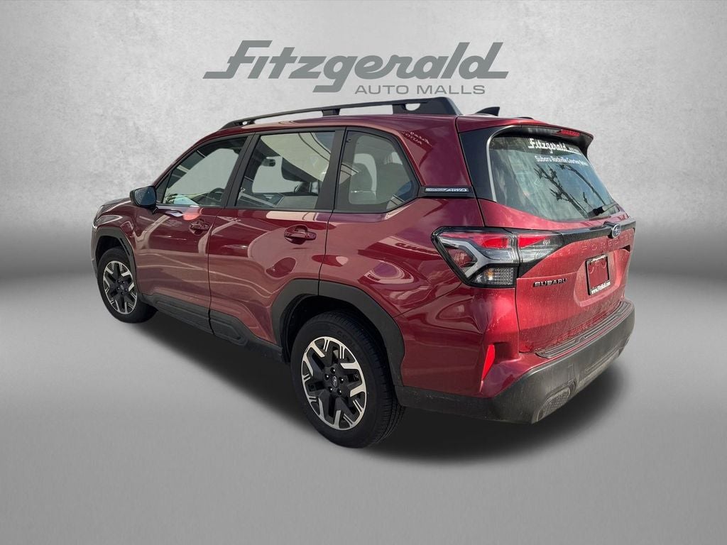 2025 Subaru Forester Base