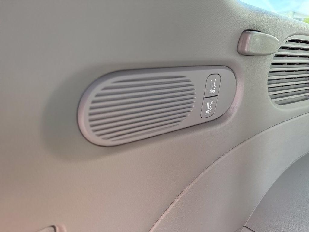 2026 Hyundai Palisade SEL Premium 8 Passenger