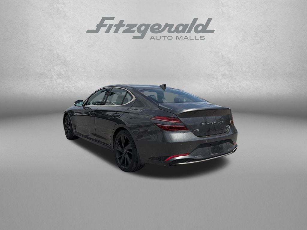 2023 Genesis G70 2.0T