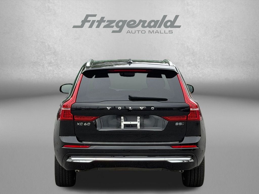 2023 Volvo XC60 B5 Plus Bright Theme