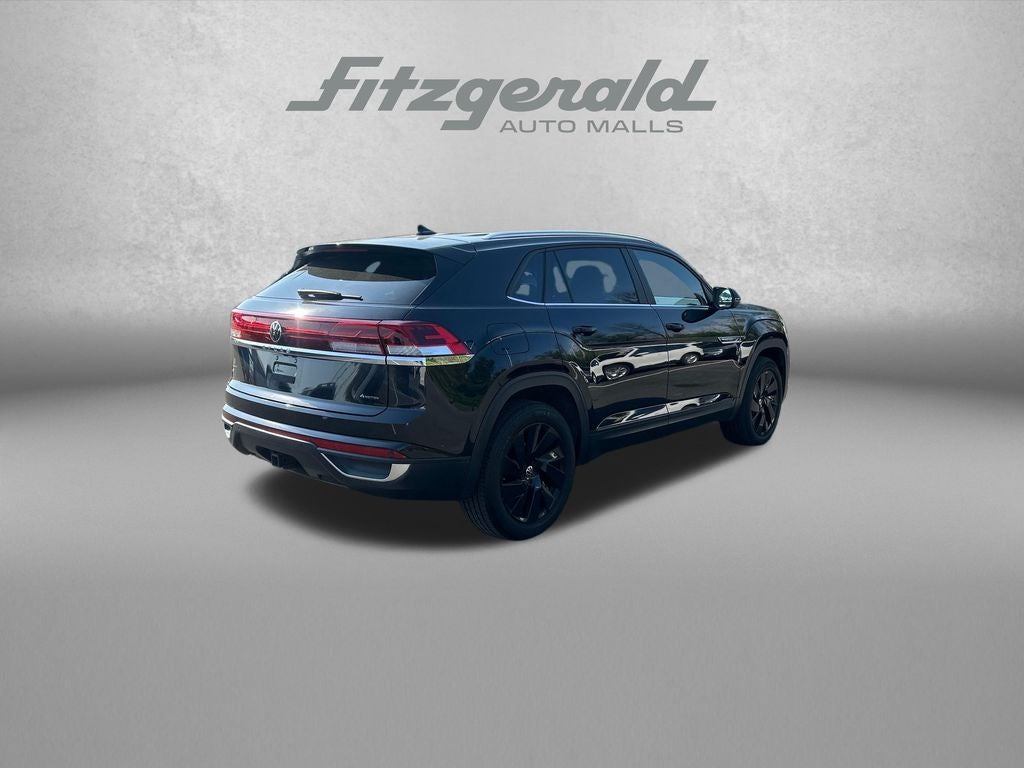 2024 Volkswagen Atlas Cross Sport 2.0T SE w/Technology