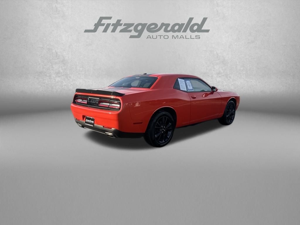2023 Dodge Challenger SXT