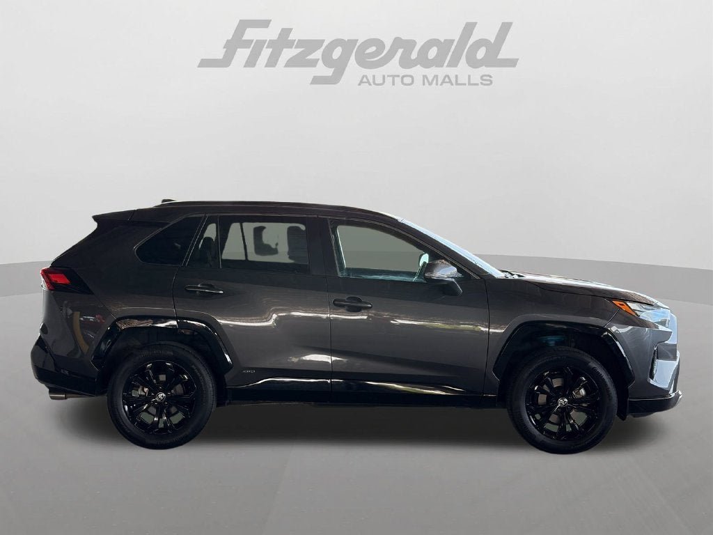 2024 Toyota RAV4 Hybrid SE