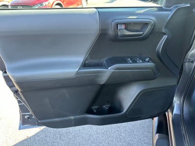 2022 Toyota TACOMA SR SR