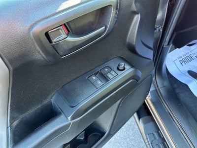 2022 Toyota TACOMA SR SR