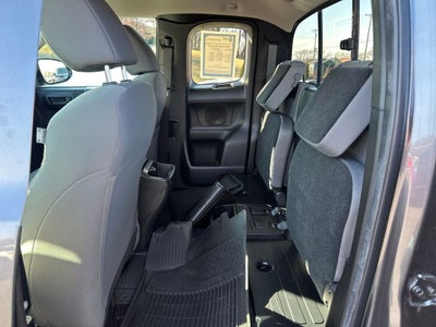 2022 Toyota TACOMA SR SR