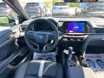 2026 Toyota CAMRY SE