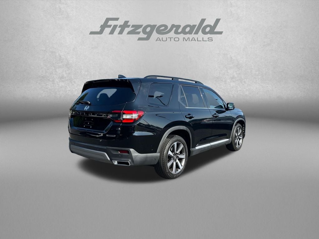 2024 Honda Pilot Touring