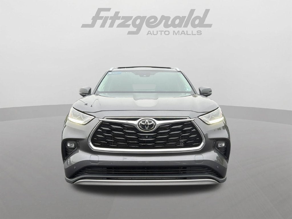 2024 Toyota Highlander Platinum