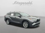 2024 Toyota Highlander Platinum