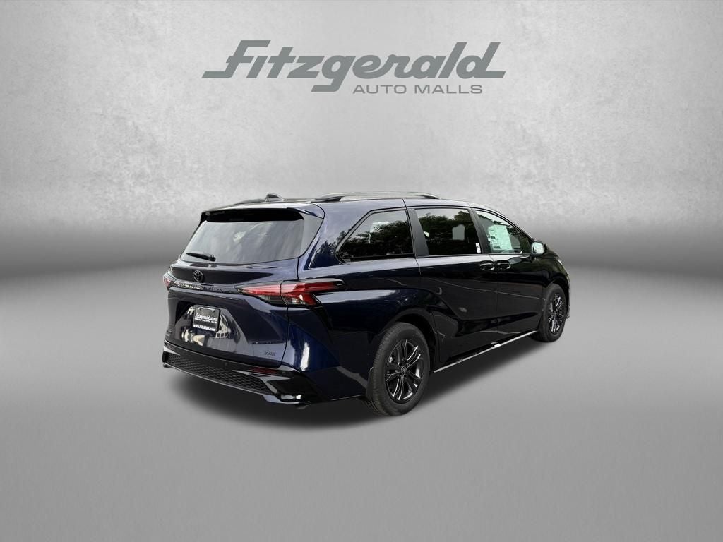 2026 Toyota Sienna XSE 7 Passenger
