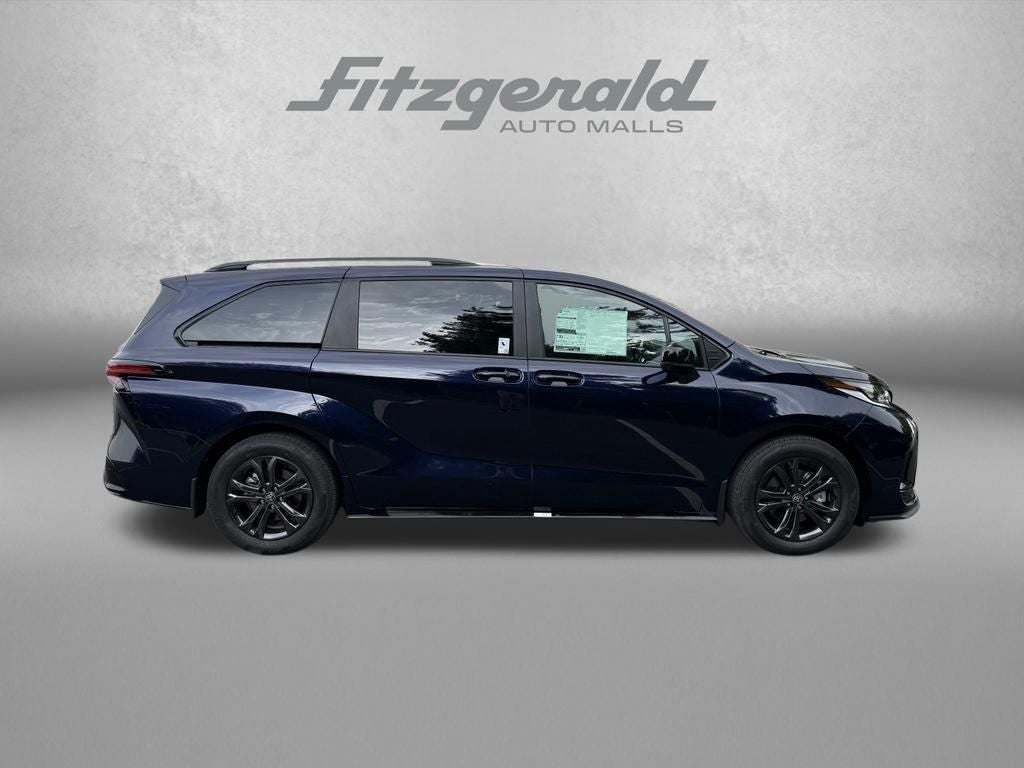 2026 Toyota Sienna XSE 7 Passenger