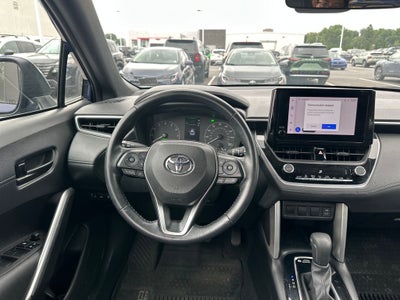 2023 Toyota Corolla Cross Hybrid Hybrid SE