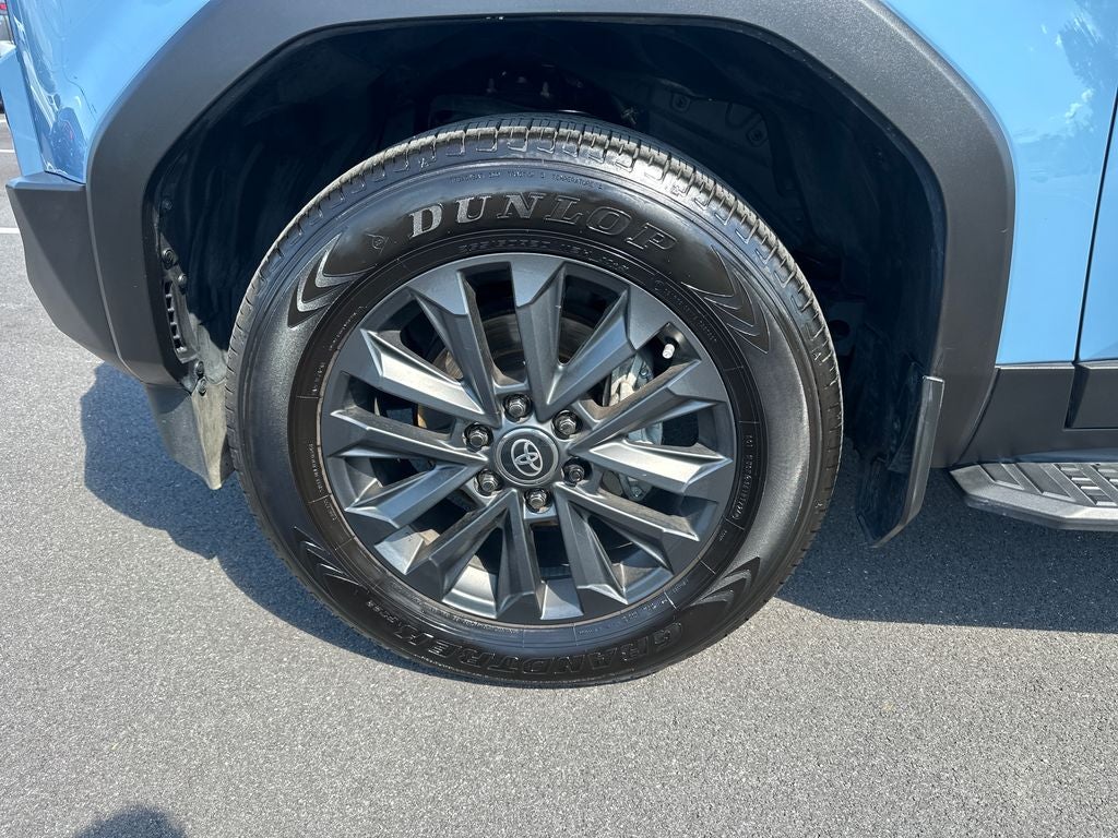 2024 Toyota LAND CRUISER Base