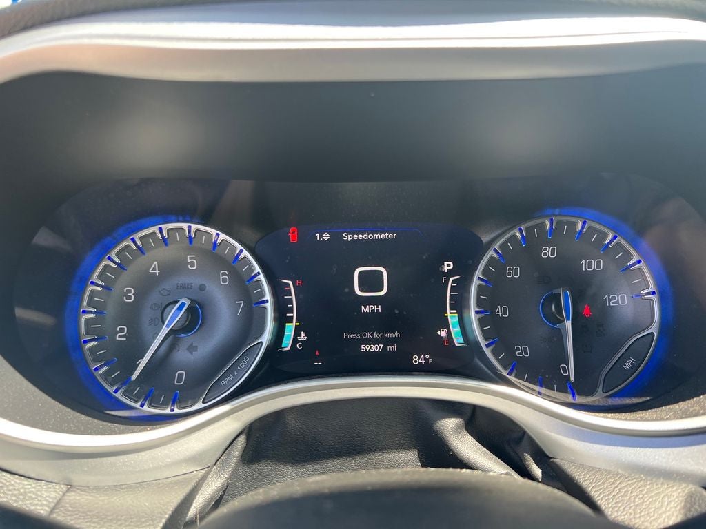 2024 Chrysler Pacifica Touring