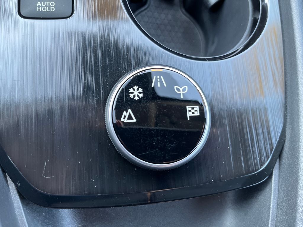 2026 Nissan Rogue SL