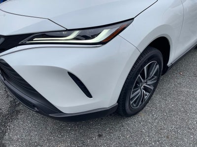 2024 Toyota Venza LE