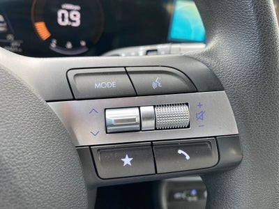 2024 Hyundai Kona SE