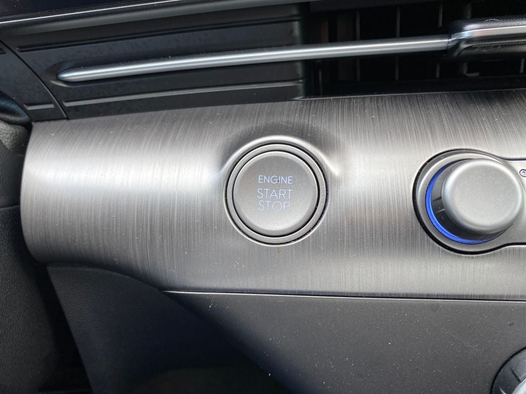 2024 Hyundai Kona SE