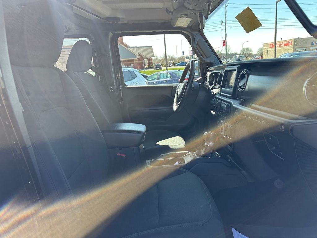 2022 Jeep Wrangler Unlimited Willys 4x4