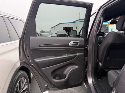 2020 Jeep Grand Cherokee Laredo E 4x4