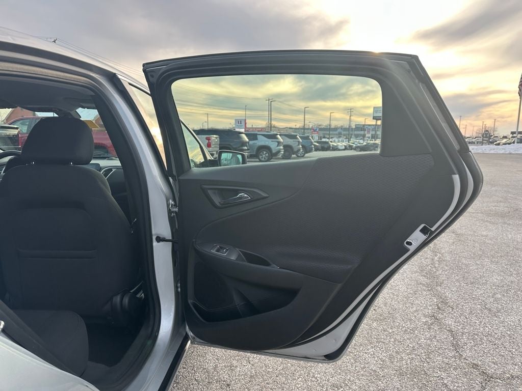 2022 Chevrolet Malibu FWD LT